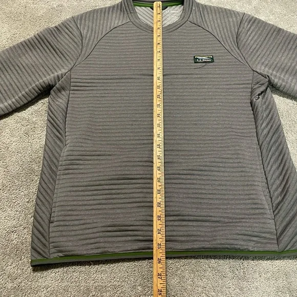L.L. Bean Gray Ribbed Crewneck with Green Trim - Picture 15 of 16